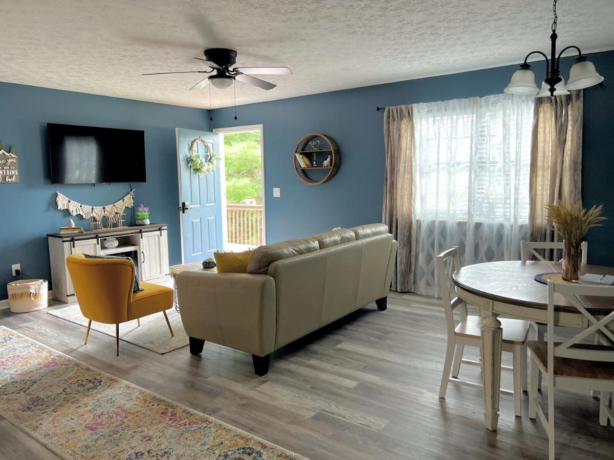 Charming House In Family Friendly Quiet Location Close To Wilderness Holiday home Sevierville